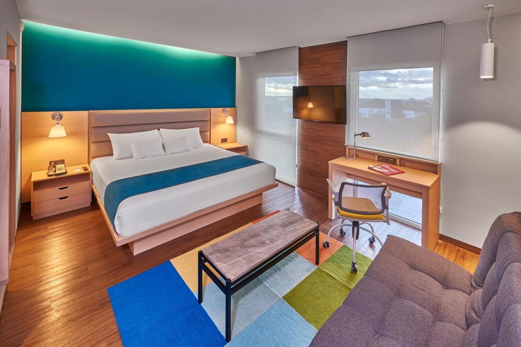 City Express Suites By Marriott Silao Aeropuerto Exterior foto
