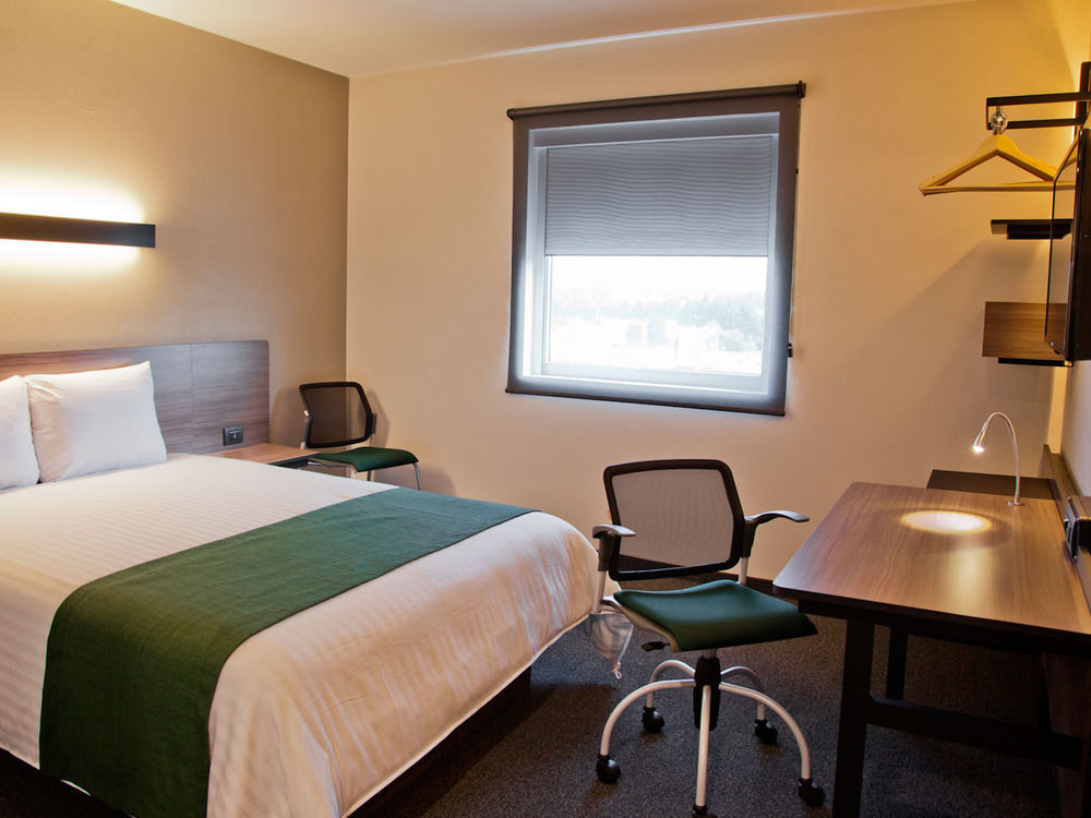 City Express Suites By Marriott Silao Aeropuerto Exterior foto